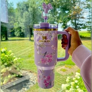 BRAND NEW IN BOX LOVE SHACK FANCY X STANLEY CUP 40 OZ TUMBLER HAPPY THOUGHTS